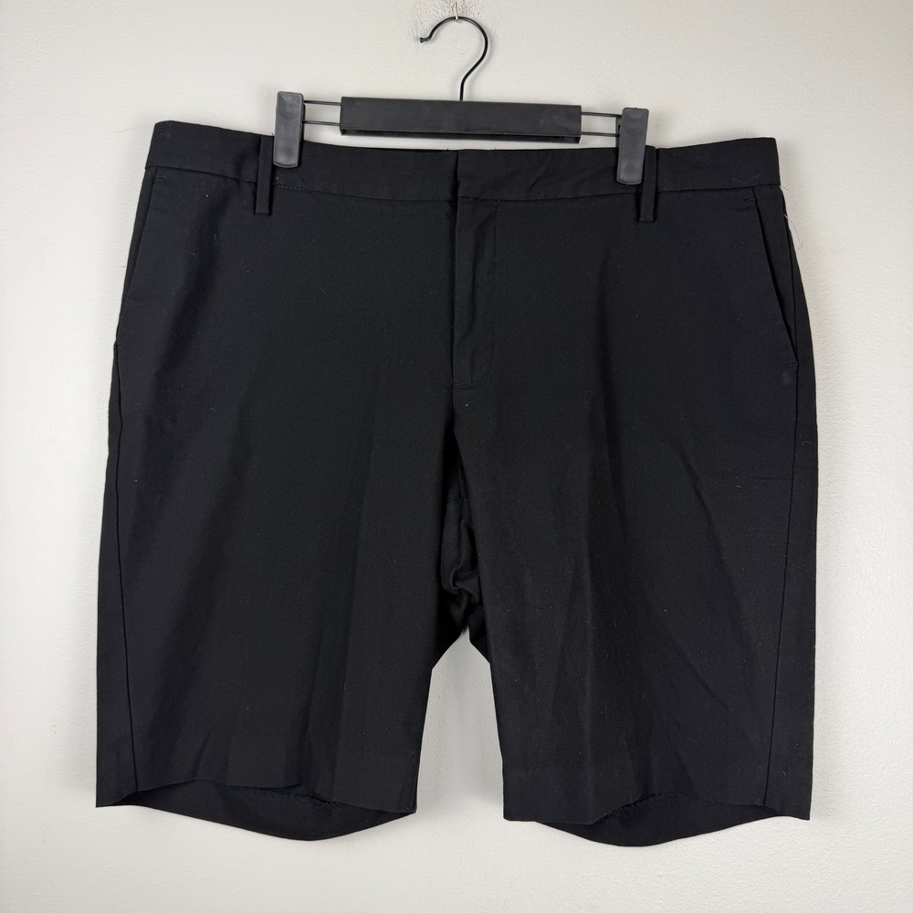 Gap Bermuda Shorts Women's 16 Black Flat Front Stretch Casual 10" Inseam Comfort